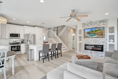 18930 NW 10th Terrace Pembroke Pines FL 33029