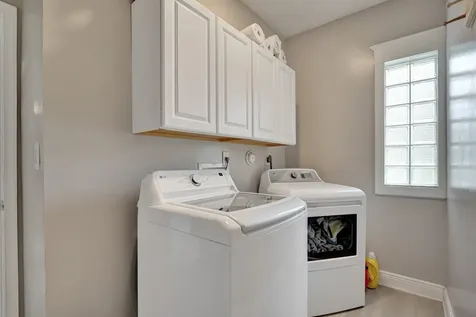 18930 NW 10th Terrace Pembroke Pines FL 33029