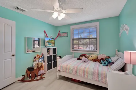 18930 NW 10th Terrace Pembroke Pines FL 33029