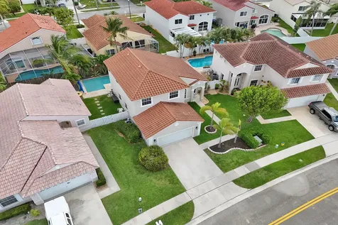 18930 NW 10th Terrace Pembroke Pines FL 33029