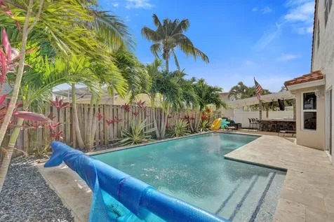 18930 NW 10th Terrace Pembroke Pines FL 33029