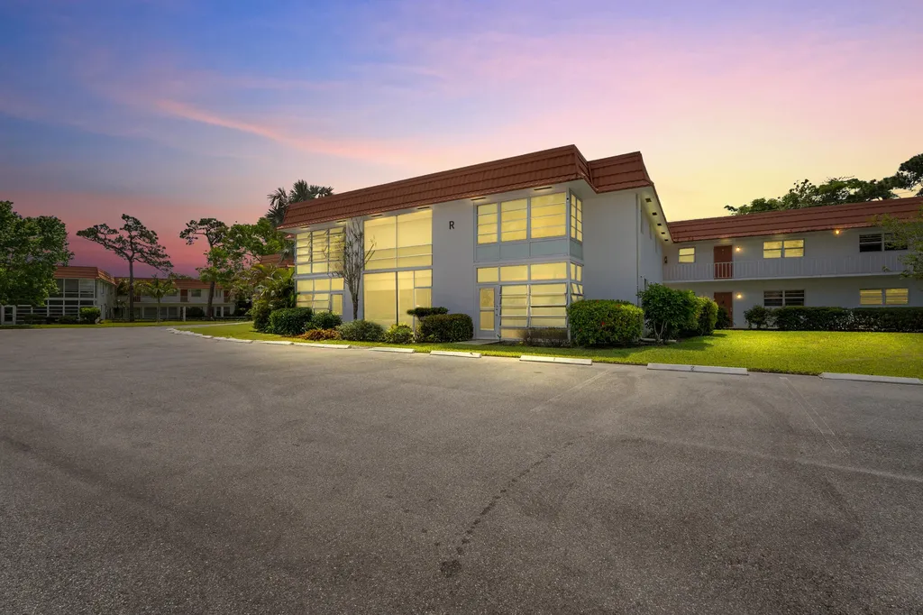 2600 SE Ocean Boulevard Stuart FL 34996
