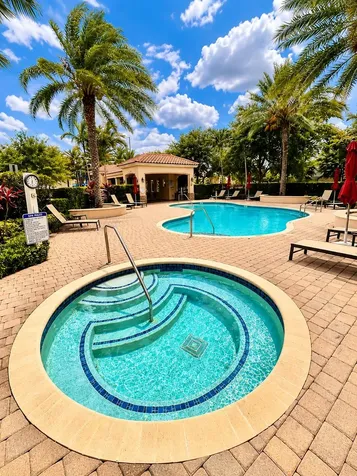 5985 NW 56th Court Tamarac FL 33319