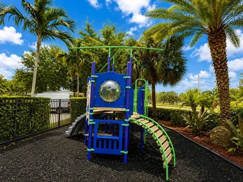 5985 NW 56th Court Tamarac FL 33319