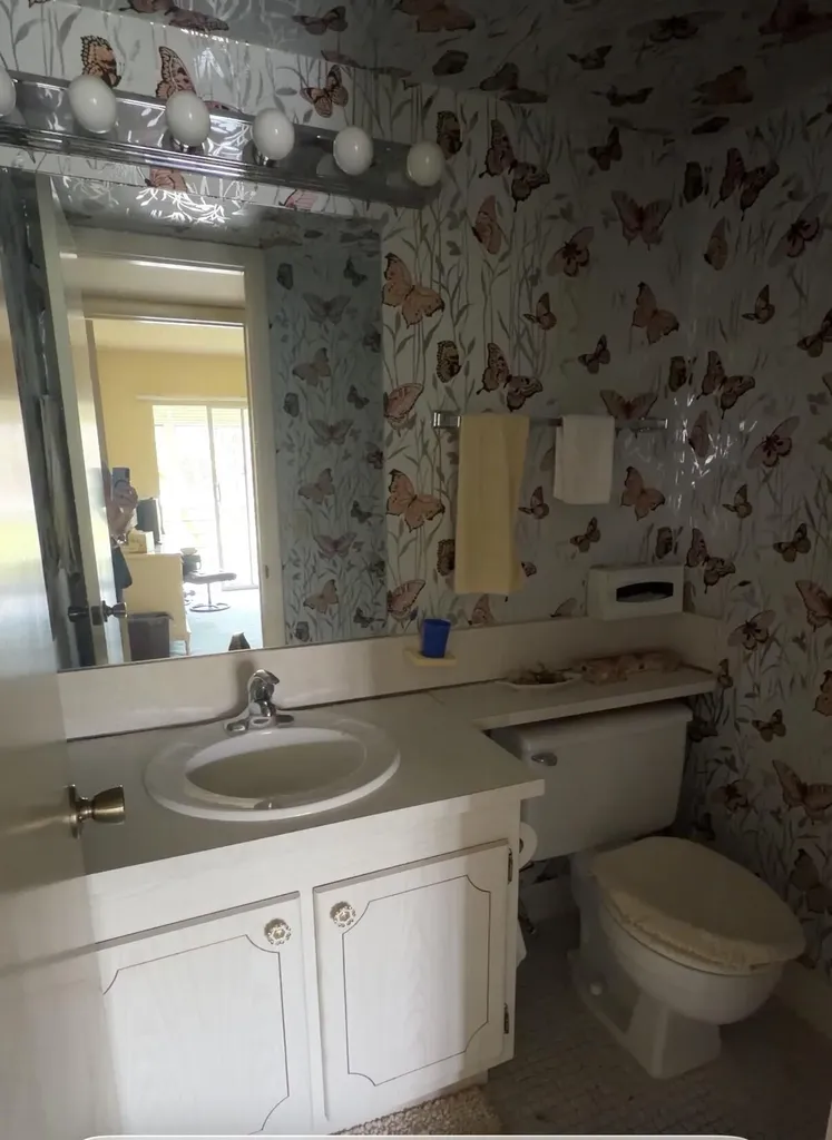 193 Prescott J Deerfield Beach FL 33442
