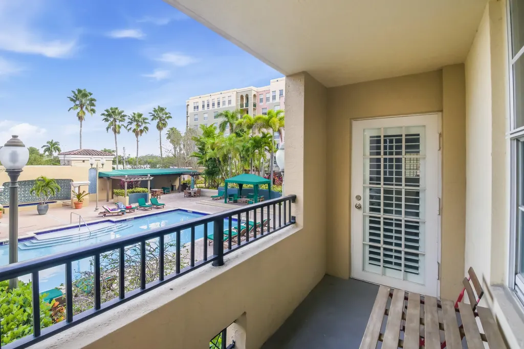 520 SE 5th Avenue Fort Lauderdale FL 33301