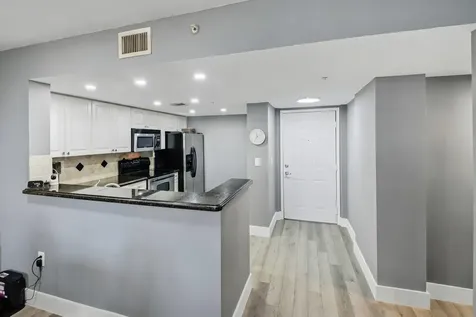520 SE 5th Avenue Fort Lauderdale FL 33301
