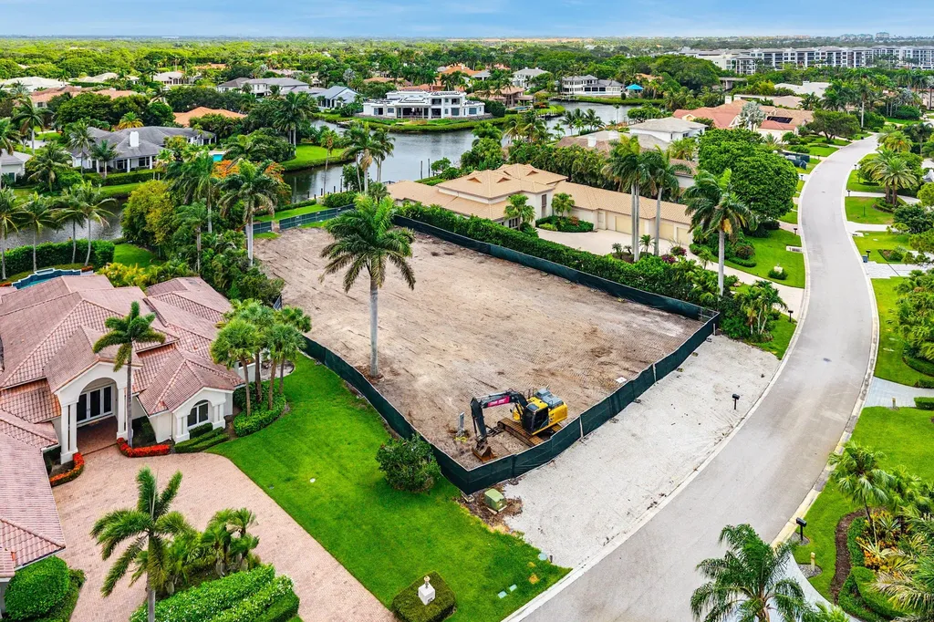 2927 Rhone Drive Palm Beach Gardens FL 33410