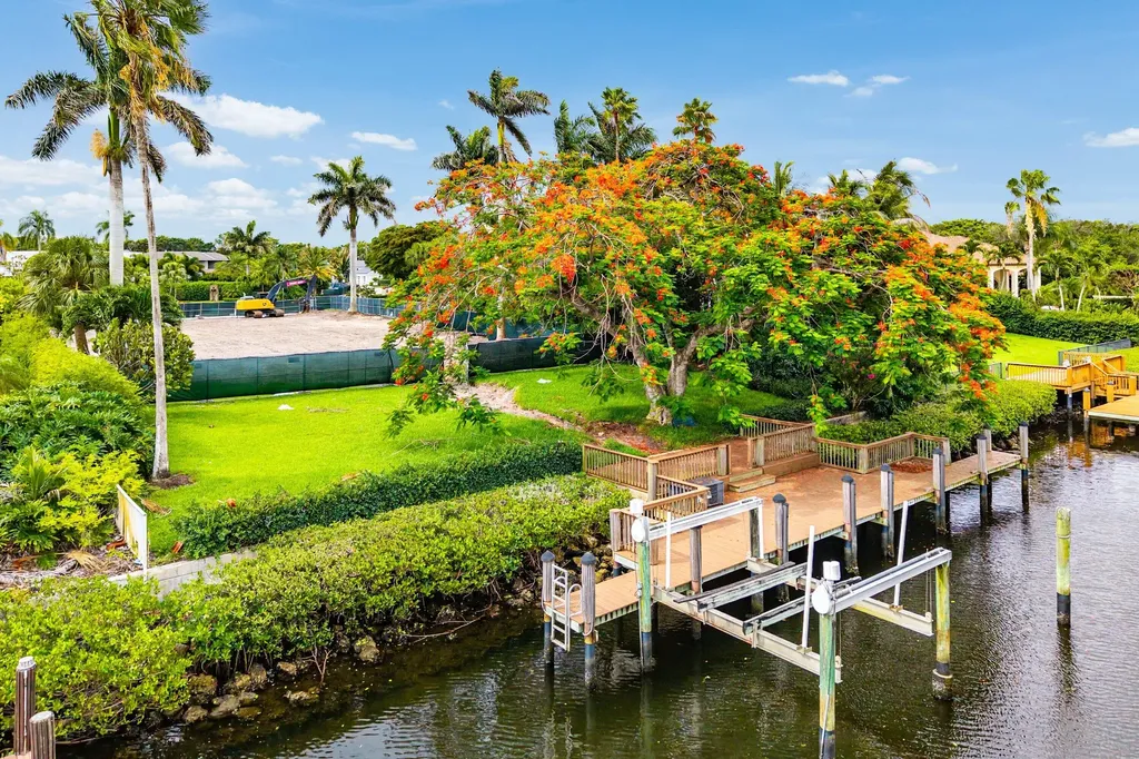2927 Rhone Drive Palm Beach Gardens FL 33410