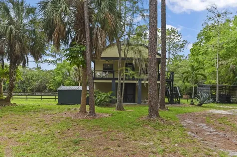1339 Gallop Drive Loxahatchee FL 33470