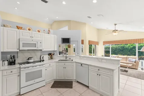 6952 Grenelefe Road Boynton Beach FL 33437