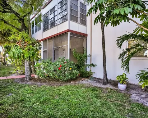 2061 NW 47th Terrace Lauderhill FL 33313