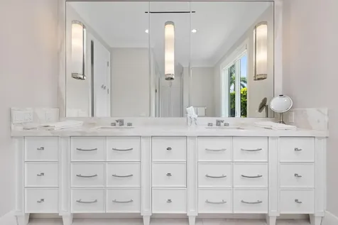 229 Ridgeview Drive Palm Beach FL 33480
