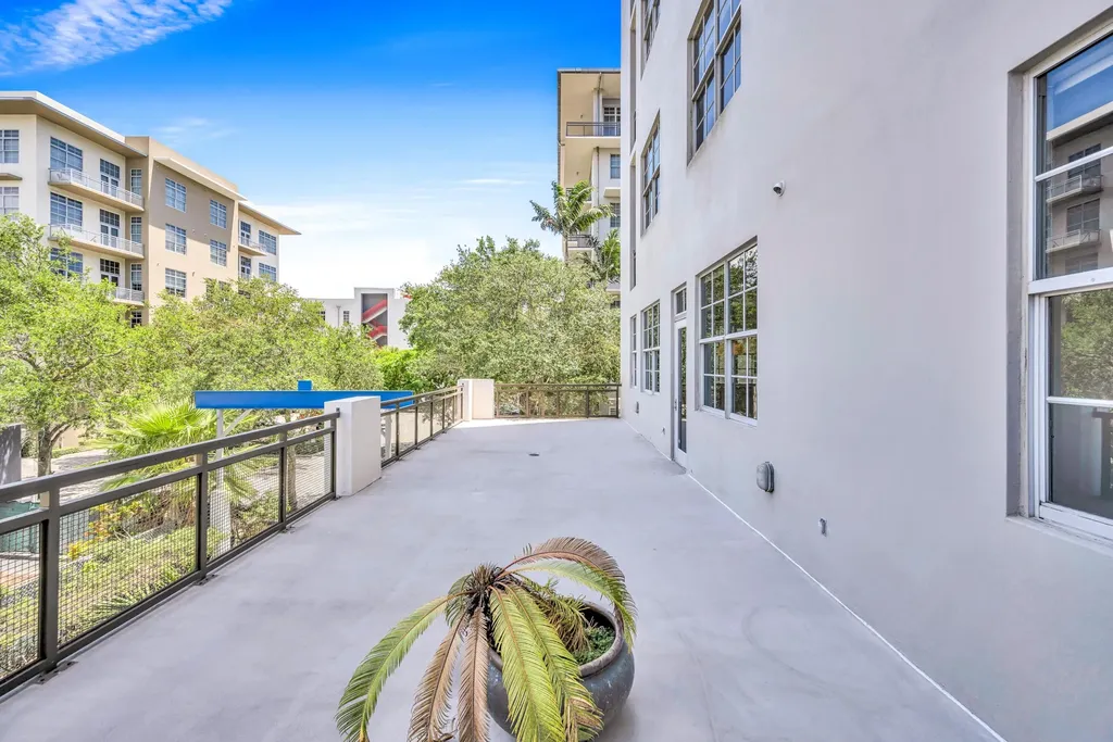 411 NW 1st Avenue Fort Lauderdale FL 33301