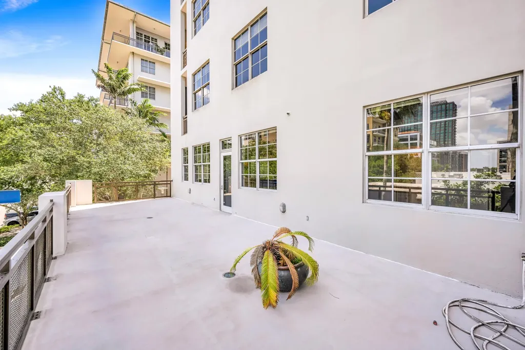 411 NW 1st Avenue Fort Lauderdale FL 33301