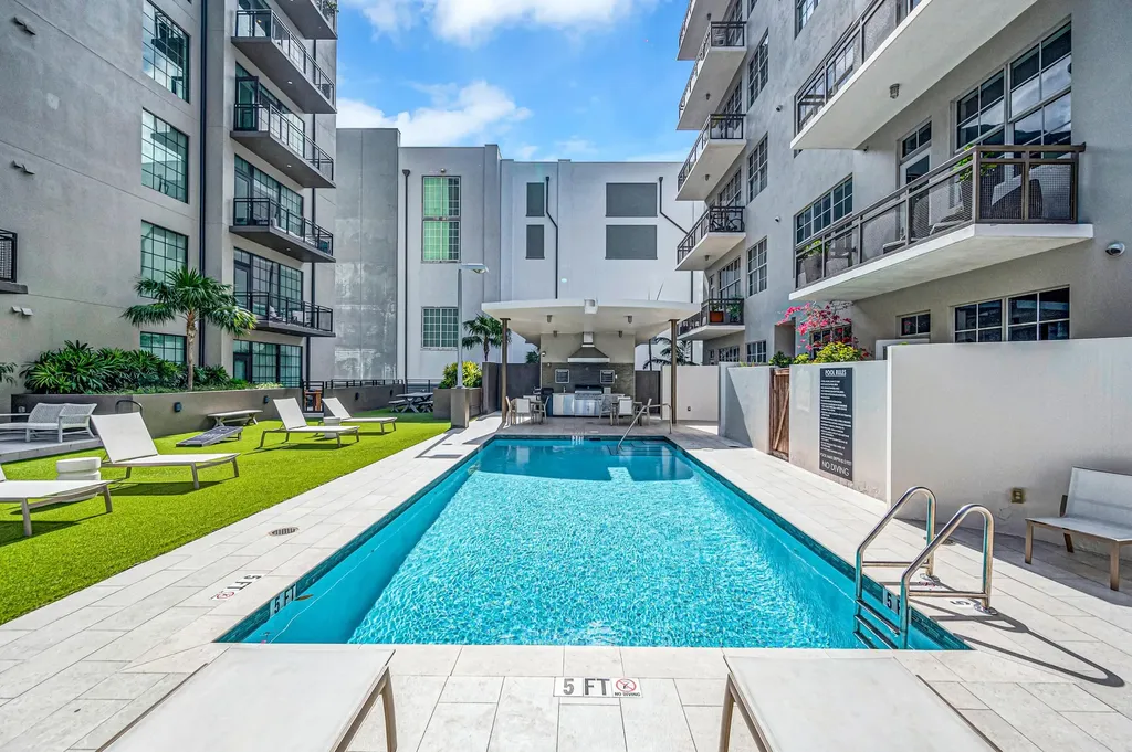 411 NW 1st Avenue Fort Lauderdale FL 33301