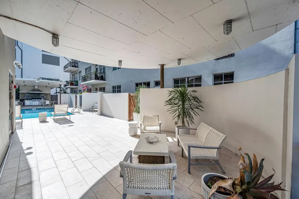 411 NW 1st Avenue Fort Lauderdale FL 33301