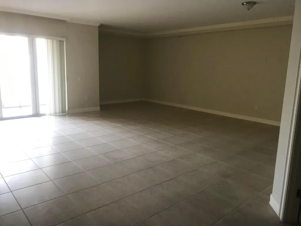 16102 Emerald Estates Drive Weston FL 33331