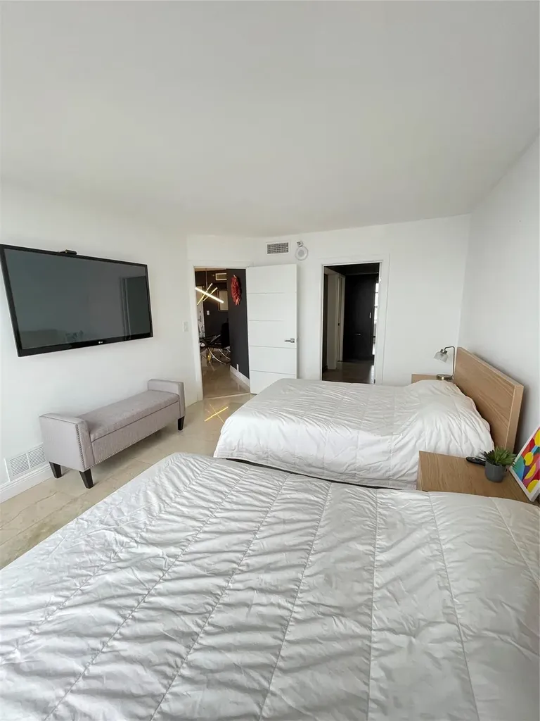 19101 NE 36th Place Aventura FL 33180