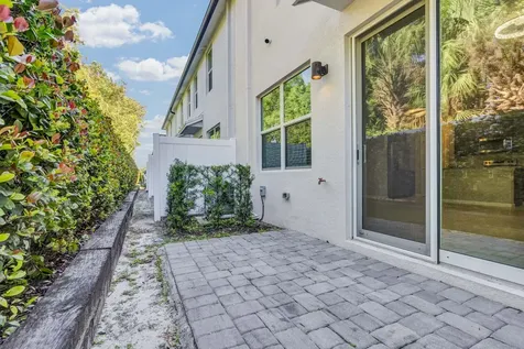 5659 Enclave Drive Riviera Beach FL 33407