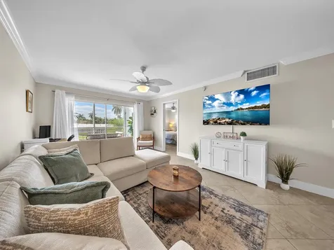 1461 S Ocean Boulevard Lauderdale By The Sea FL 33062