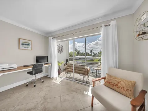 1461 S Ocean Boulevard Lauderdale By The Sea FL 33062