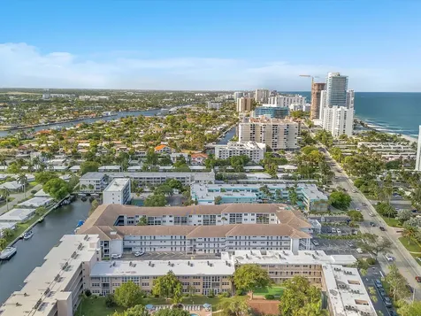 1461 S Ocean Boulevard Lauderdale By The Sea FL 33062