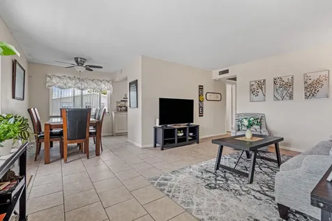 167 Cambridge G West Palm Beach FL 33417