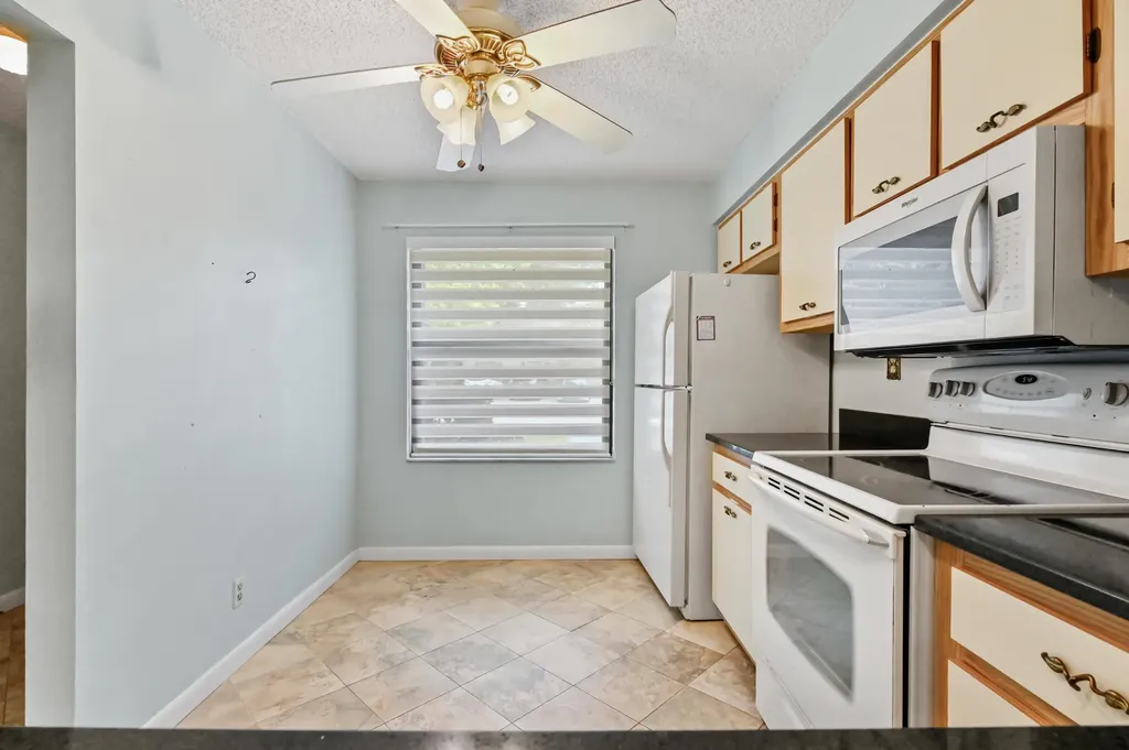 1701 Sabal Ridge Circle Palm Beach Gardens FL 33418