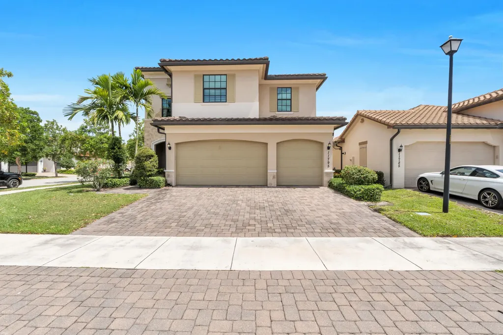 11795 Waterway Circle Parkland FL 33076