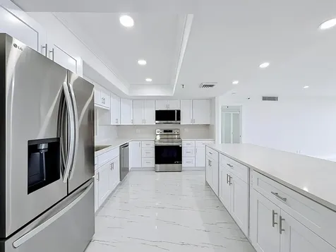 2480 Presidential Way West Palm Beach FL 33401