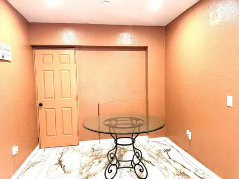 14725 NE 8th Avenue Miami FL 33161