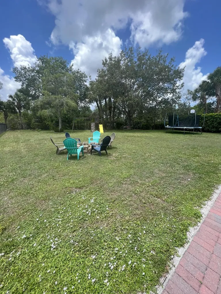 180 Seminole Lakes Drive Royal Palm Beach FL 33411