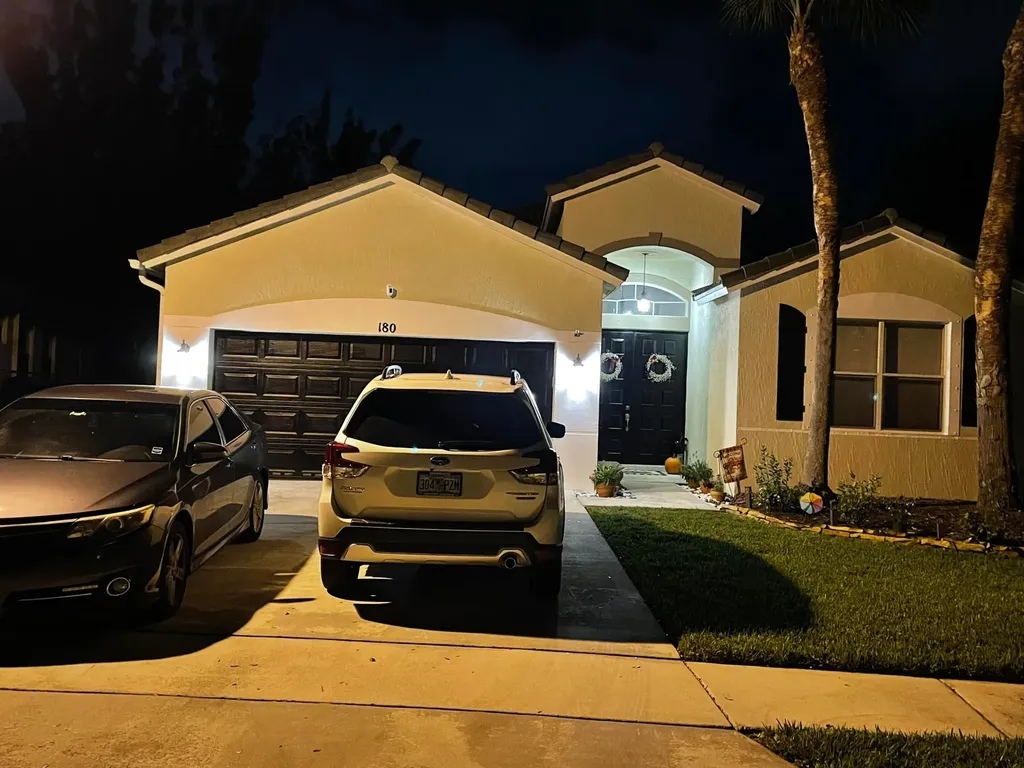 180 Seminole Lakes Drive Royal Palm Beach FL 33411