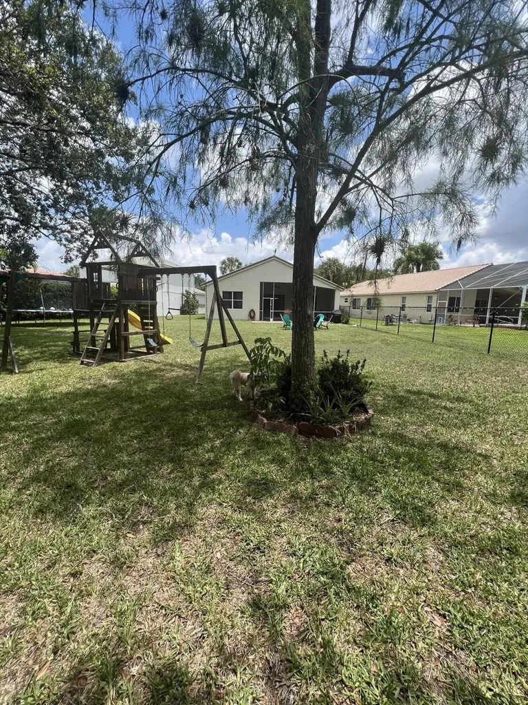 180 Seminole Lakes Drive Royal Palm Beach FL 33411