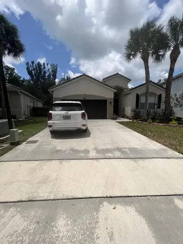 180 Seminole Lakes Drive Royal Palm Beach FL 33411