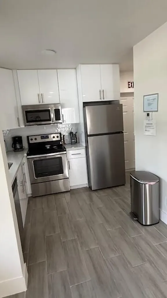 1702 SW 20th Street Fort Lauderdale FL 33315