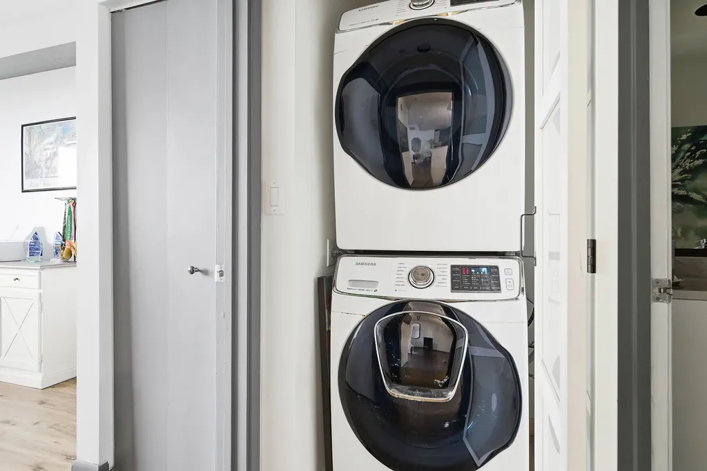 1551 N Flagler Drive West Palm Beach FL 33401