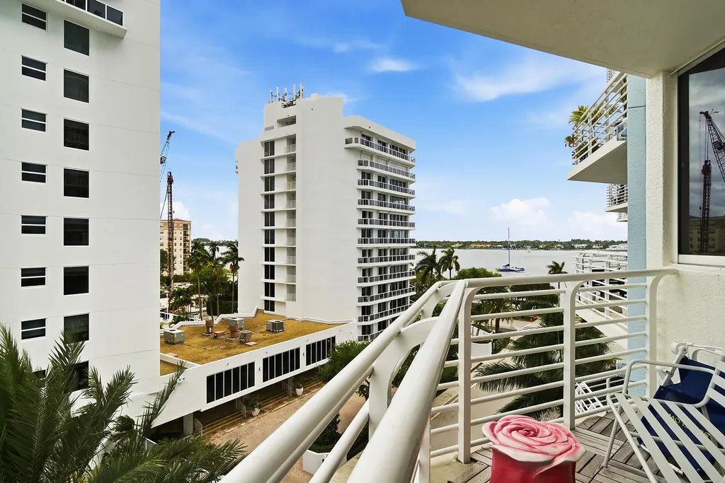 1551 N Flagler Drive West Palm Beach FL 33401