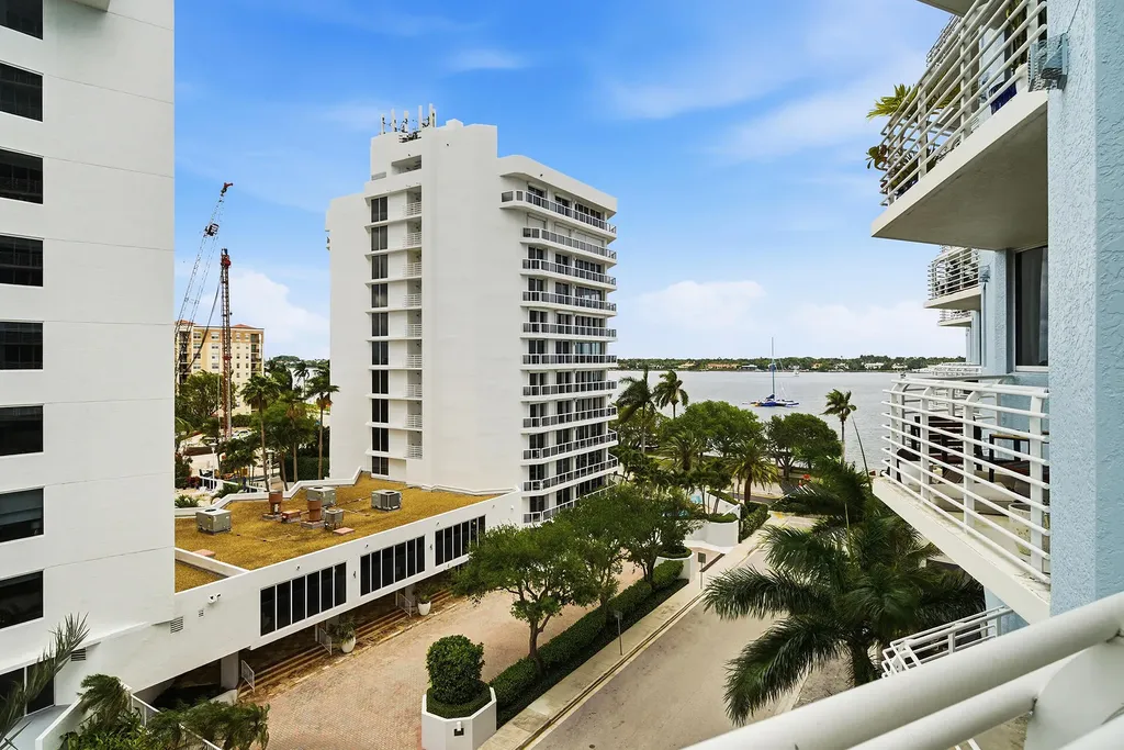 1551 N Flagler Drive West Palm Beach FL 33401