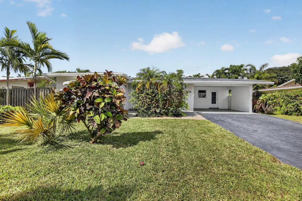 5731 NE 17th Terrace Fort Lauderdale FL 33334