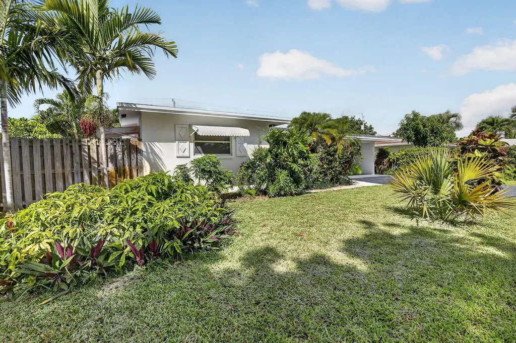 5731 NE 17th Terrace Fort Lauderdale FL 33334