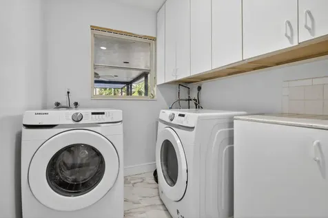 5731 NE 17th Terrace Fort Lauderdale FL 33334