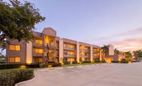 10641 W Clairmont Circle Tamarac FL 33321
