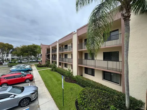 10641 W Clairmont Circle Tamarac FL 33321