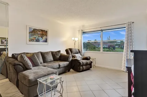 4706 NW 36th Street Lauderdale Lakes FL 33319