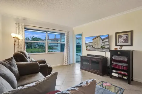 4706 NW 36th Street Lauderdale Lakes FL 33319