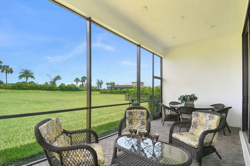 9084 SW Arco Way Port St Lucie FL 34987