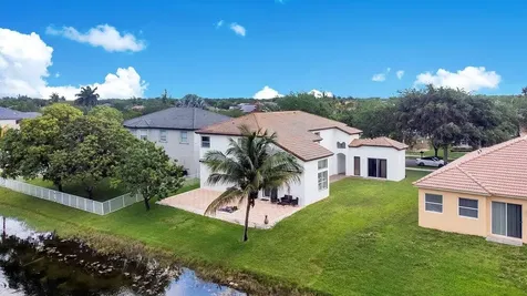 2242 SW 130th Terrace Miramar FL 33027