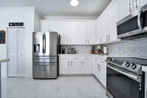 2242 SW 130th Terrace Miramar FL 33027
